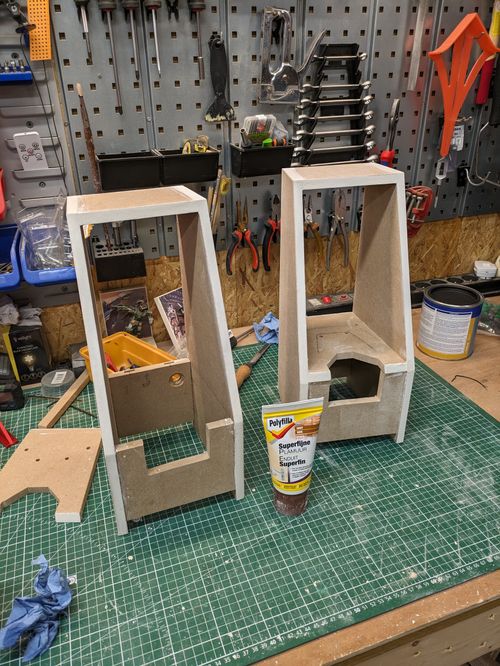 2 kiosk ready with wood filler.